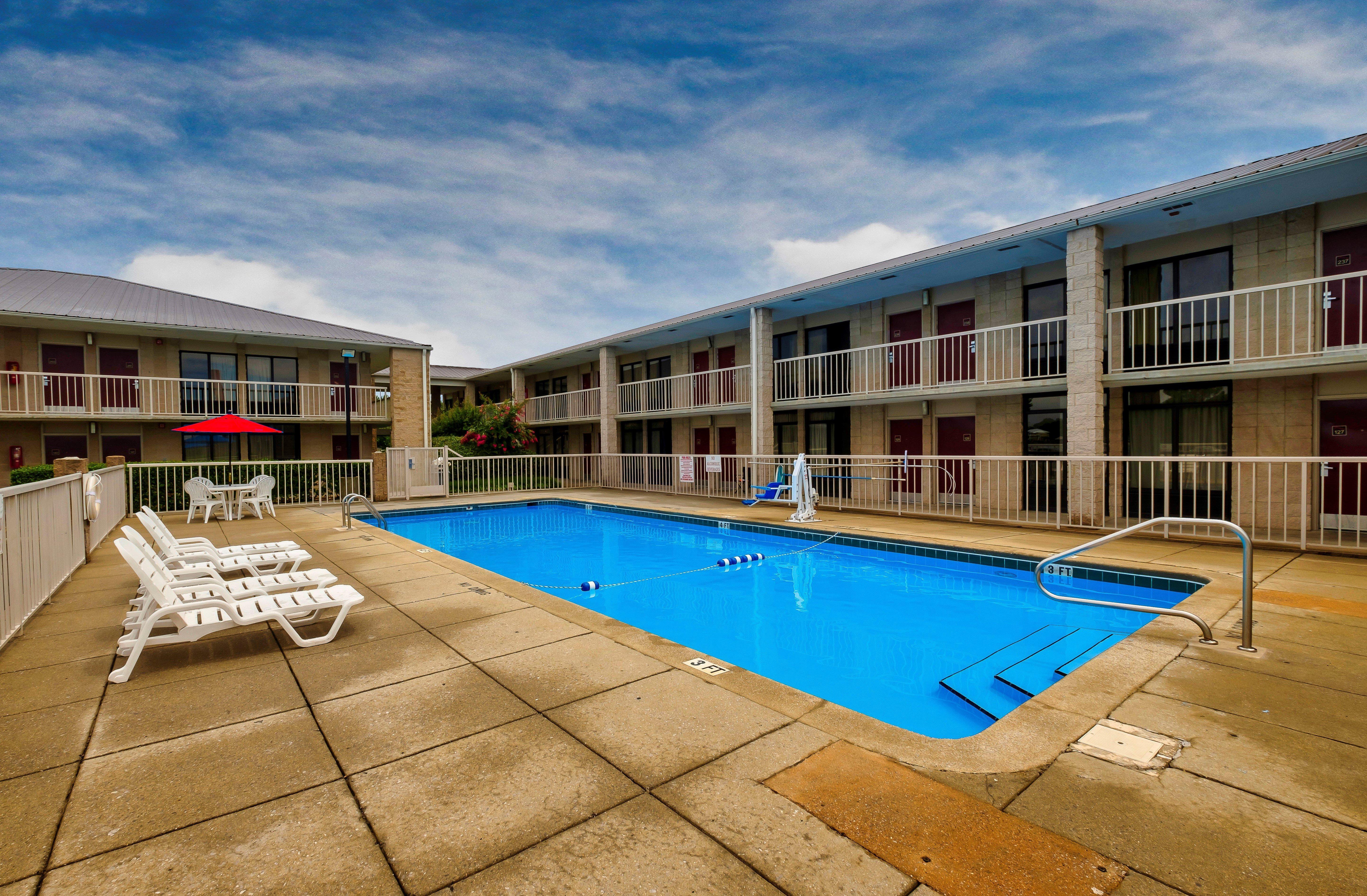 Red Roof Inn Gadsden Bagian luar foto